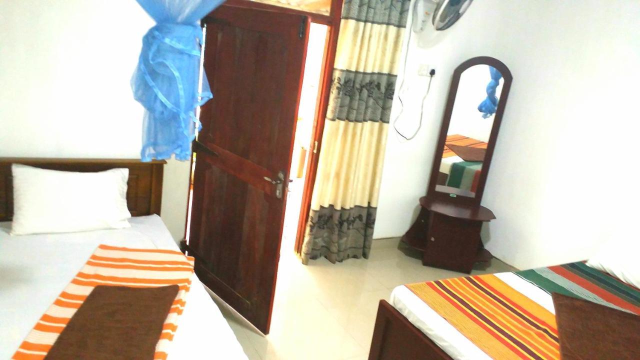 Sigiri Picaso Home Stay 시기리야 외부 사진